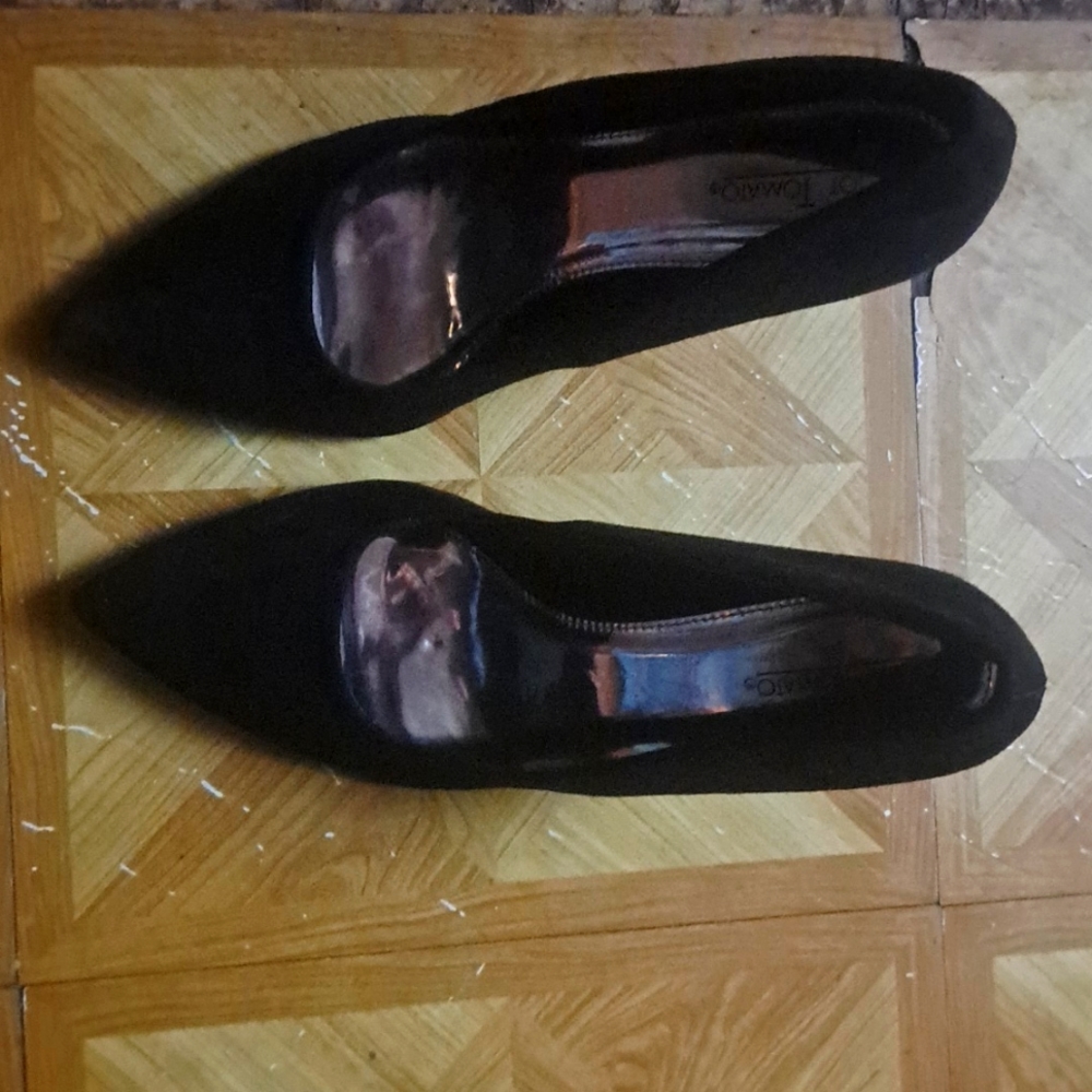 Black Hot Tomato 11w stilettos